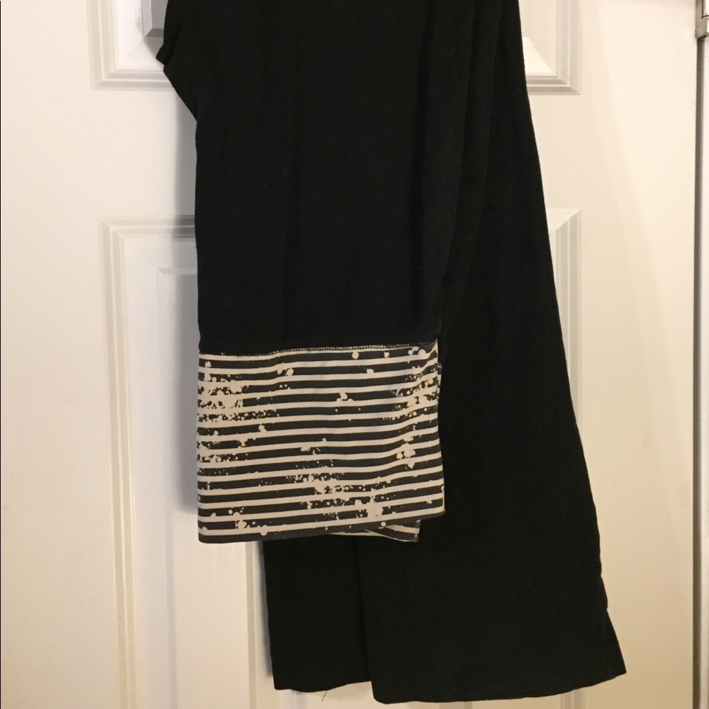 Mossimo Yoga Pants Black and White M